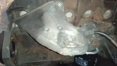 Peça sobressalente para automóvel em segunda mão suporte motor por audi 100 avant (c4) 2.4 diesel referências oem iam 4a0199312