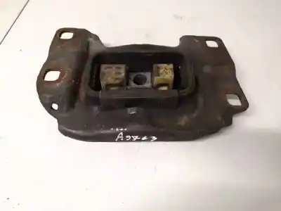 Peça sobressalente para automóvel em segunda mão suporte motor por ford focus lim. (cb8) 1.6 tdci cat referências oem iam v617m121