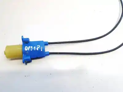 Pezzo di ricambio per auto di seconda mano plastica per volvo v50 (545) 2.0 d riferimenti oem iam   