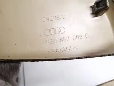 Автозапчастина б/у пластика для audi a4 avant (8e) 2.7 tdi (dpf) посилання на oem iam 8e0857086c  
