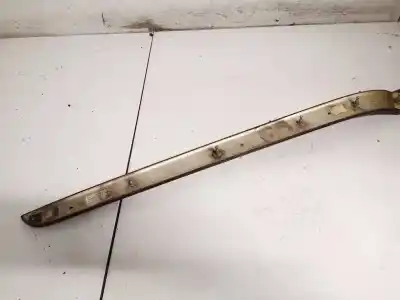 Pezzo di ricambio per auto di seconda mano plastiche per audi a4 avant (8e) 2.7 tdi (dpf) riferimenti oem iam 8e0867410  