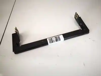 Автозапчасти б/у пластики за audi a4 avant (8e) 2.7 tdi (dpf) ссылки oem iam 8e0857056d
