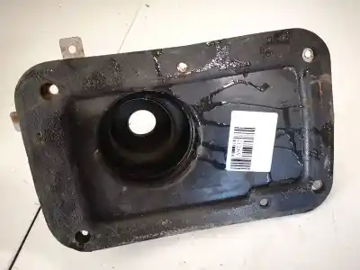 Pezzo di ricambio per auto di seconda mano plastica per kia sorento 2.5 crdi ex riferimenti oem iam   