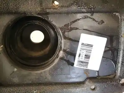 Pezzo di ricambio per auto di seconda mano plastica per kia sorento 2.5 crdi ex riferimenti oem iam   