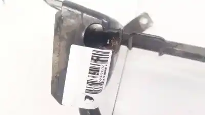 Pezzo di ricambio per auto di seconda mano plastica per opel vectra c caravan 1.9 cdti riferimenti oem iam   