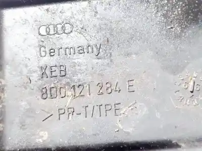 Автозапчасти б/у пластик за audi a4, b5 1999.09 - 2001.08 facelift 1.9 tdi 85kw 2000.03 - 2000.11 ссылки oem iam 8d0121284e  