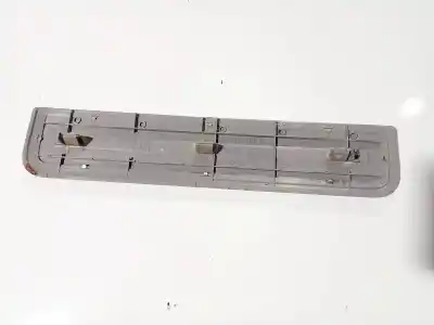 Pezzo di ricambio per auto di seconda mano plastica per kia sorento 2.5 crdi ex riferimenti oem iam 858893e000  85889-3e000