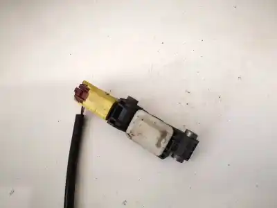 Second-hand car spare part sensor for audi a4 avant (8e) 2.7 tdi (dpf) oem iam references 8e0959651a  