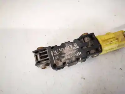 Second-hand car spare part sensor for audi a4 avant (8e) 2.7 tdi (dpf) oem iam references 8e0959643b  