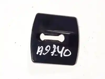 Peça sobressalente para automóvel em segunda mão plásticos por bmw x3 (e83) 3.0 turbodiesel cat referências oem iam 3413732