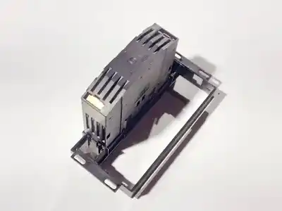 Pezzo di ricambio per auto di seconda mano plastica per kia sorento 2.5 crdi ex riferimenti oem iam   