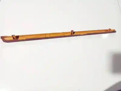 Pezzo di ricambio per auto di seconda mano plastica per kia sorento 2.5 crdi ex riferimenti oem iam 846323e900  84632-3e900