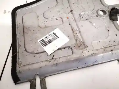 Pezzo di ricambio per auto di seconda mano plastica per kia sorento 2.5 crdi ex riferimenti oem iam   