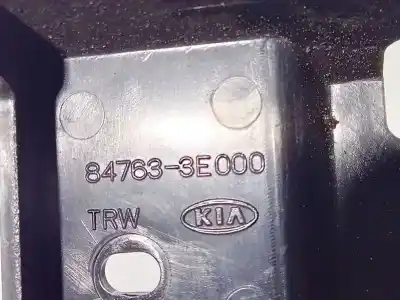 Pezzo di ricambio per auto di seconda mano plastica per kia sorento 2.5 crdi ex riferimenti oem iam 847633e000  84763-3e000