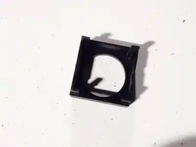 Pezzo di ricambio per auto di seconda mano plastica per kia sorento 2.5 crdi ex riferimenti oem iam   