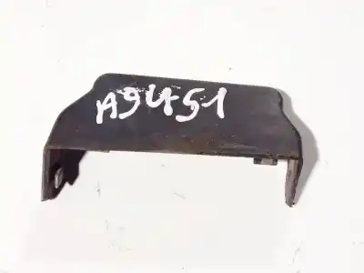 Автозапчастина б/у пластика для audi a4 avant (b5) 1.8 посилання на oem iam 8d0853589
