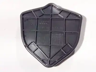 Peça sobressalente para automóvel em segunda mão plásticos por audi tt (8j3/8j9) 2.0 16v tfsi referências oem iam 8j0837865