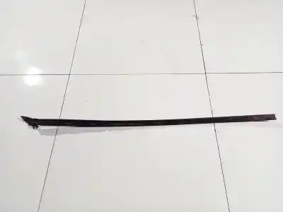 Pezzo di ricambio per auto di seconda mano plastica per opel vectra c caravan 1.9 cdti riferimenti oem iam   