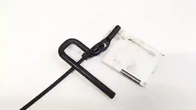 Pezzo di ricambio per auto di seconda mano plastica per opel vectra c caravan 1.9 cdti riferimenti oem iam   