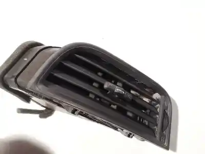 Автозапчасти б/у аэрационная решетка за dodge journey 2.0 16v crd cat ссылки oem iam 60613238  1hq16trmaa