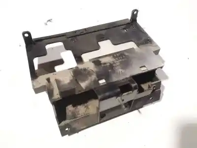 Pezzo di ricambio per auto di seconda mano plastica per audi 80 avant 1.9 tdi riferimenti oem iam 893857951a  