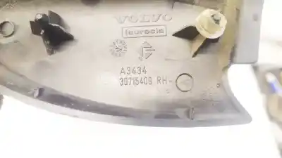 Pezzo di ricambio per auto di seconda mano plastica per volvo v50 (545) 2.0 d riferimenti oem iam 30715409  a3434