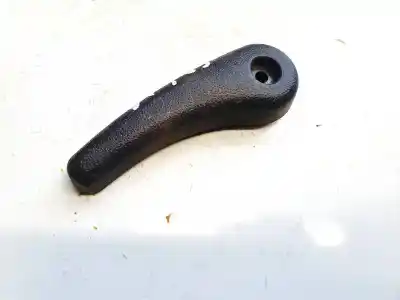 Pezzo di ricambio per auto di seconda mano plastica per hyundai i30 1.6 crdi cat riferimenti oem iam   