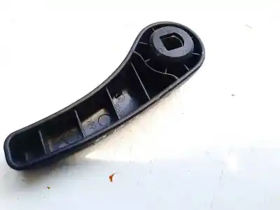 Pezzo di ricambio per auto di seconda mano plastica per hyundai i30 1.6 crdi cat riferimenti oem iam   