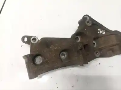 Second-hand car spare part engine support for renault scenic ii 1.6 16v oem iam references 8200327134  