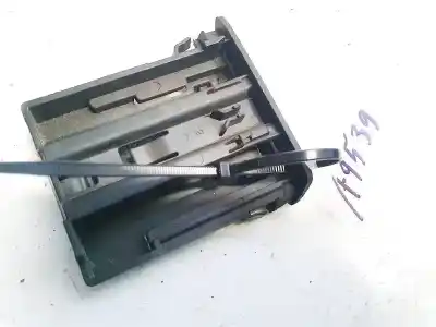 Pezzo di ricambio per auto di seconda mano plastica per ford focus iii 1.6 ti riferimenti oem iam   