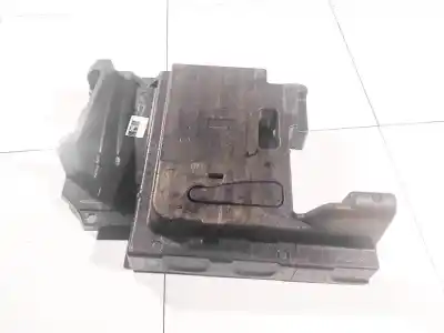 Pezzo di ricambio per auto di seconda mano plastica per bmw x3 (e83) 3.0 turbodiesel cat riferimenti oem iam 52758211  51477949034-03