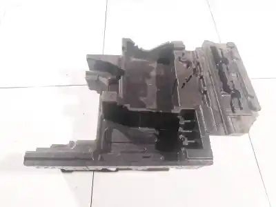 Peça sobressalente para automóvel em segunda mão plásticos por bmw x3 (e83) 3.0 turbodiesel cat referências oem iam 52758211