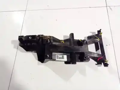 Peça sobressalente para automóvel em segunda mão plásticos por dodge journey 2.0 16v crd cat referências oem iam 04766407ab