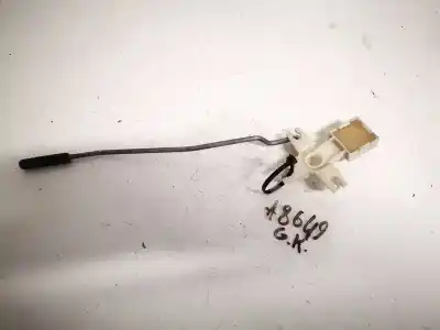 Peça sobressalente para automóvel em segunda mão plásticos por volkswagen passat b5 (3b2) 1.9 tdi referências oem iam 3b0839833