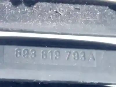 Pezzo di ricambio per auto di seconda mano plastica per audi 80 avant 1.9 tdi riferimenti oem iam 893819793  