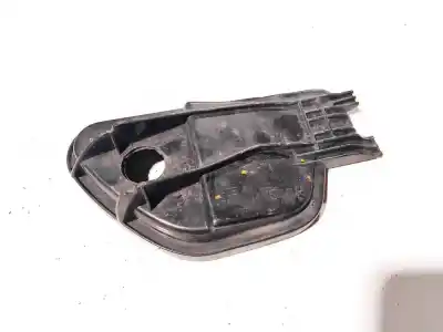 Pezzo di ricambio per auto di seconda mano plastica per audi a2 (8z) 1.4 tdi (55kw) riferimenti oem iam   