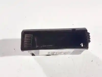 Peça sobressalente para automóvel em segunda mão plásticos por ford mondeo turnier (ge) 2.0 tdci td cat referências oem iam 