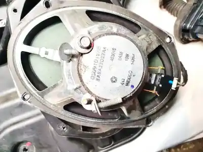 Second-hand car spare part speaker for dodge journey 2.0 16v crd cat oem iam references 05091019ab  easa23d22a4