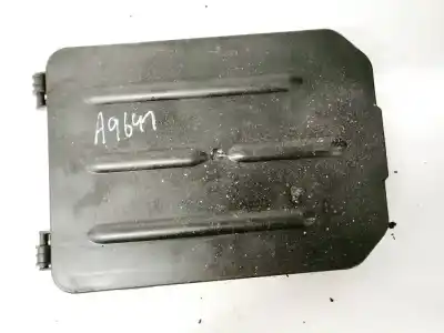 Автозапчасти б/у пластики за audi a4 avant (8e) 2.7 tdi (dpf) ссылки oem iam 8e0927355