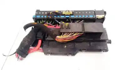 Peça sobressalente para automóvel em segunda mão caixa de fusíveis e relés por bmw x3 (e83) 3.0 turbodiesel cat referências oem iam 8364542