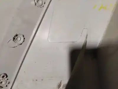 Pezzo di ricambio per auto di seconda mano plastica per dodge journey 2.0 16v crd cat riferimenti oem iam 100000334  