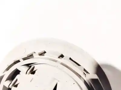 Автозапчасти б/у аэрационная решетка за dodge journey 2.0 16v crd cat ссылки oem iam sp09725  