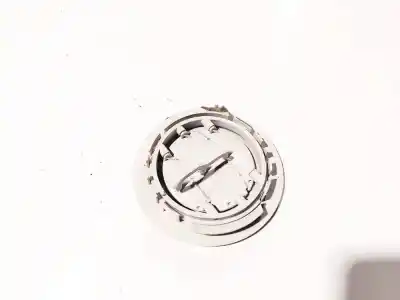 Автозапчастина б/у аераційна решіта для dodge journey 2.0 16v crd cat посилання на oem iam sp09725  