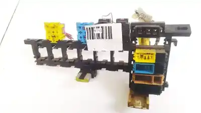 Second-hand car spare part fuse box unit for audi 80 avant 1.9 tdi oem iam references 8a1937503a  