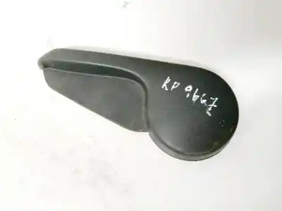 Peça sobressalente para automóvel em segunda mão plásticos por toyota corolla (e12) 2.0 d-4d linea luna berlina referências oem iam 