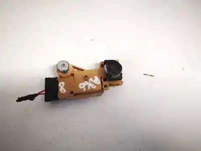 Peça sobressalente para automóvel em segunda mão sensor por opel vectra c caravan 1.9 cdti referências oem iam 13102027  