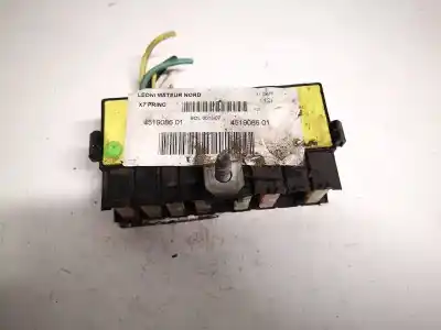 Pezzo di ricambio per auto di seconda mano  per CITROEN C5, II 2008.02 - 2011.01  Riferimenti OEM IAM 9636079380  451908601, 451908601