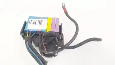 Peça sobressalente para automóvel em segunda mão caixa de fusíveis e relés por opel zafira a 2.0 dti referências oem iam 9685661