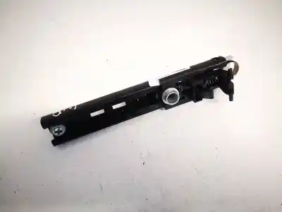 Peça sobressalente para automóvel em segunda mão plásticos por opel zafira b 1.9 cdti referências oem iam 13193568