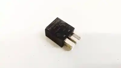 Second-hand car spare part relay for volvo xc90 2.5 t (7 asientos) oem iam references 9441161